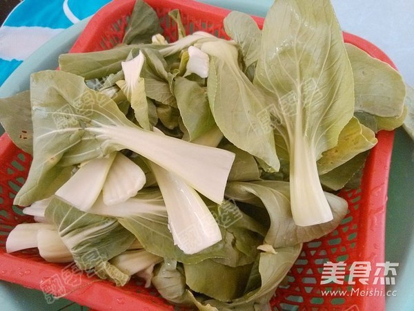 香菇油菜的做法步骤:2