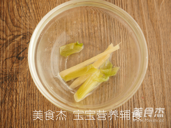 宝宝辅食之莲藕排骨汤的做法步骤：10