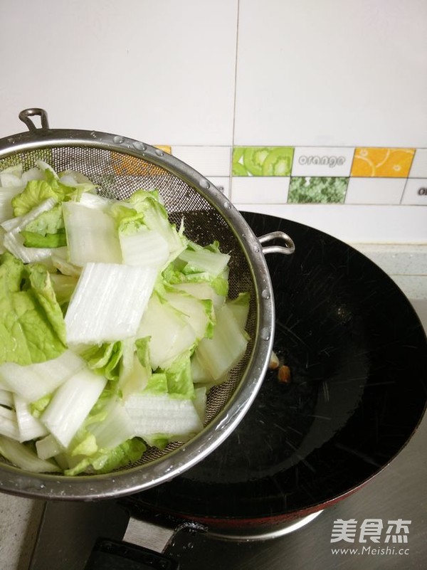 豆腐煮白菜的做法步骤：3