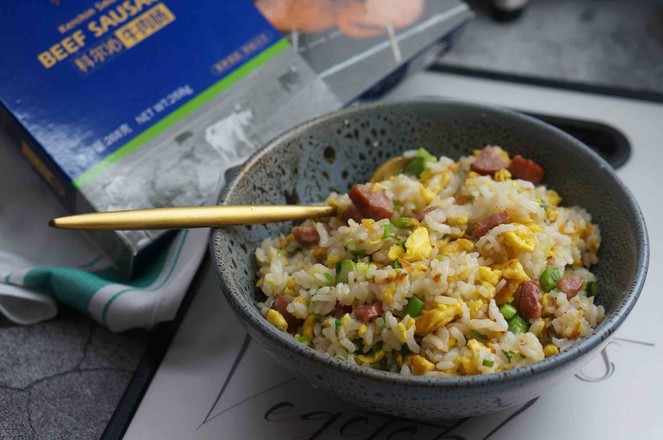 牛肉肠芦笋炒饭的做法步骤：5