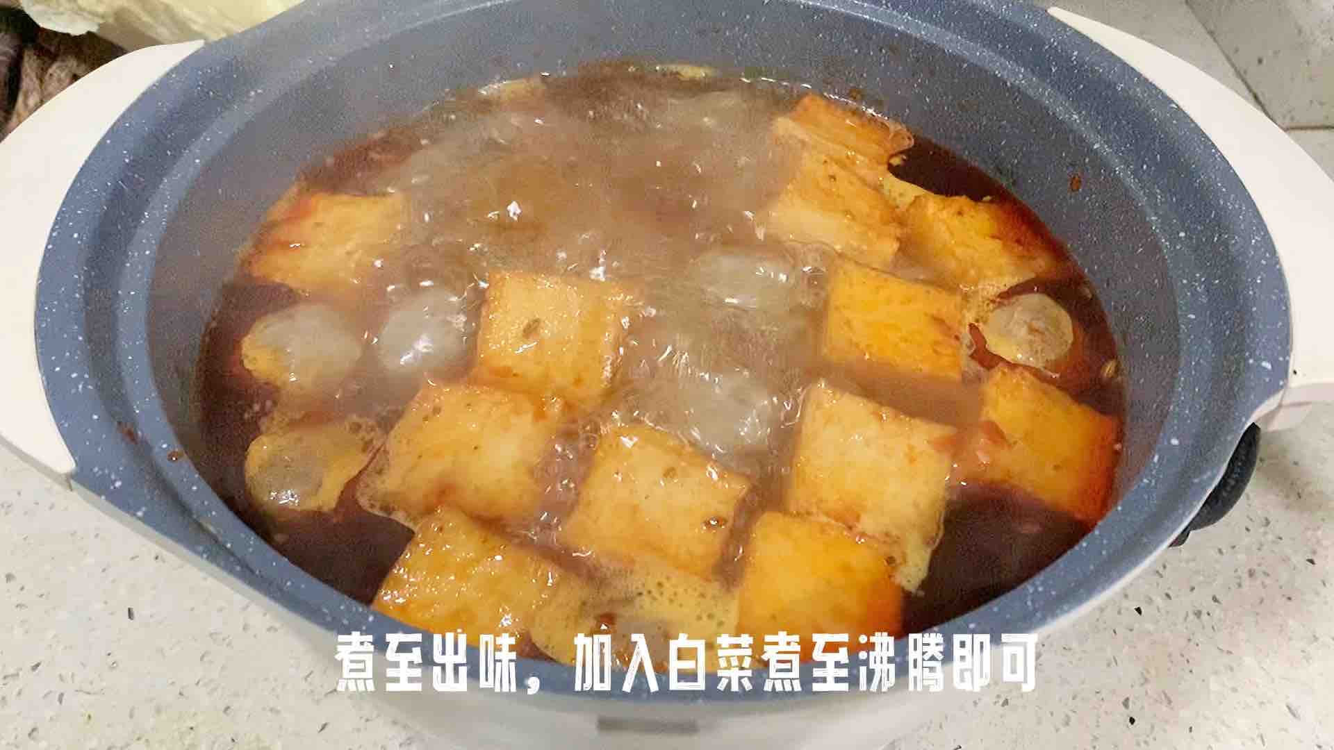 麻辣丸子香锅的做法步骤：6