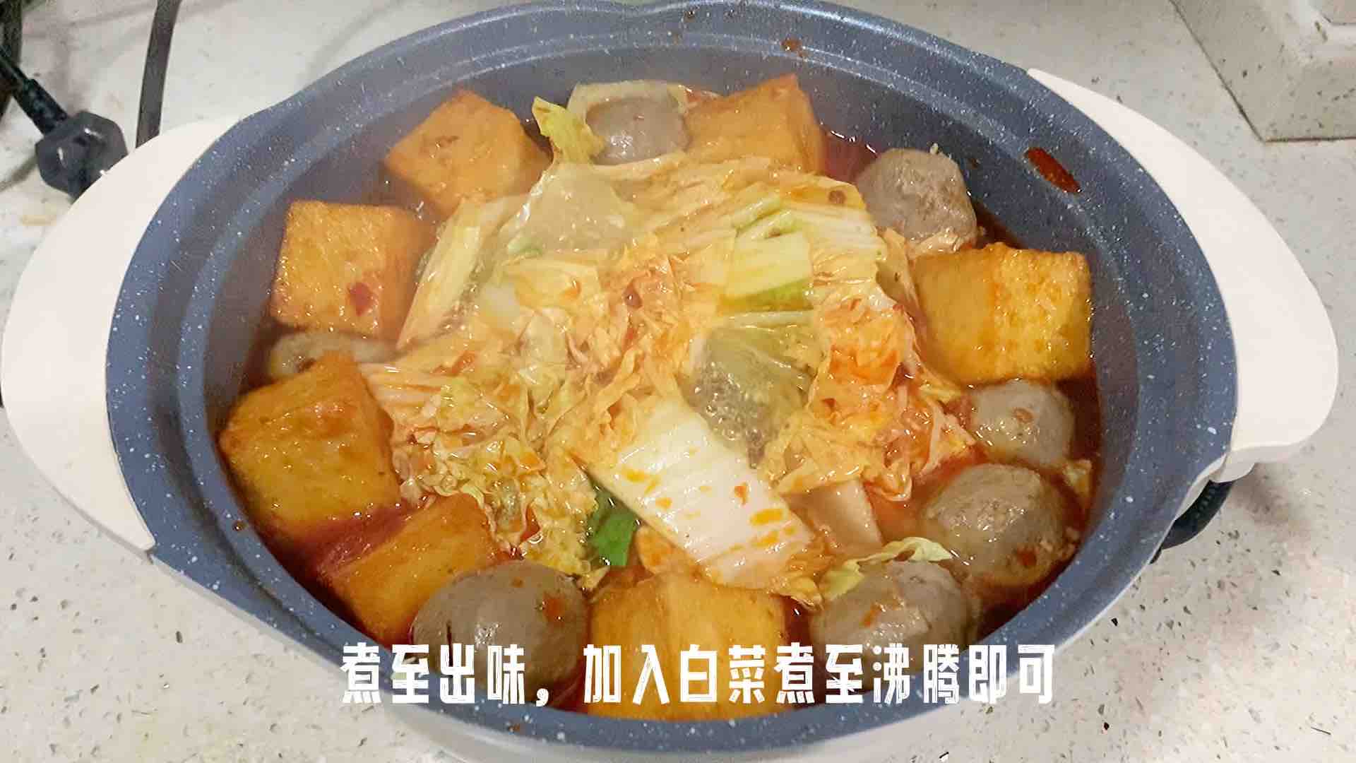 麻辣丸子香锅的做法步骤：8