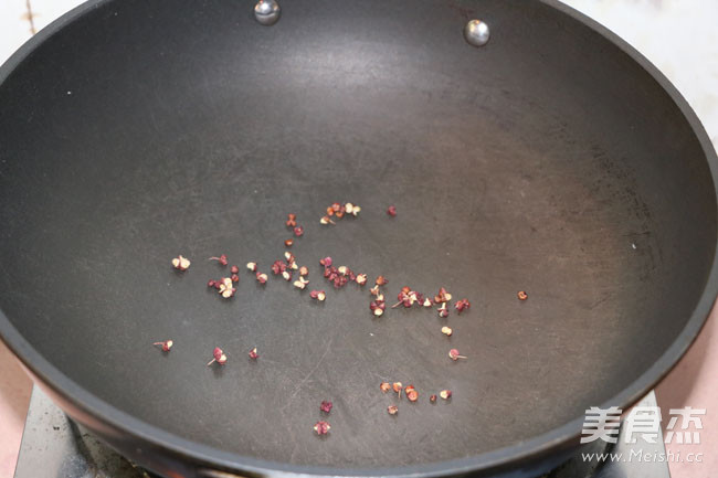 家常版麻婆豆腐的做法步骤:4
