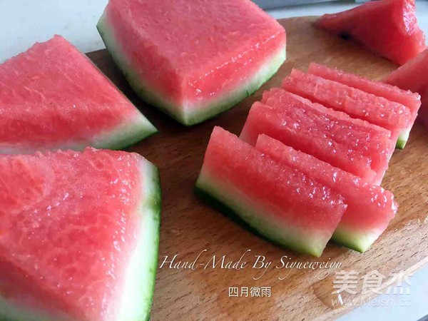 西瓜皮酵素ferment nutrition的做法步骤：1