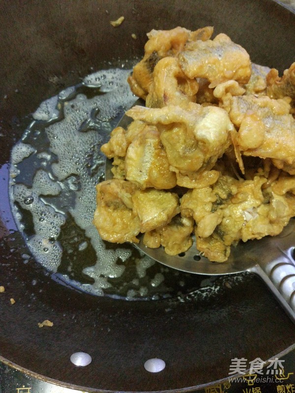 软炸鱼块的做法步骤:7