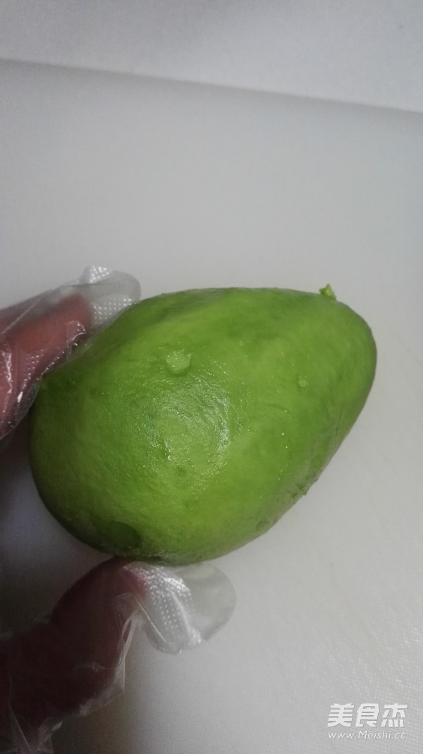 牛油果肉松寿司的做法步骤:2