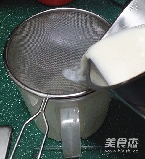 杏仁豆浆的做法步骤：8