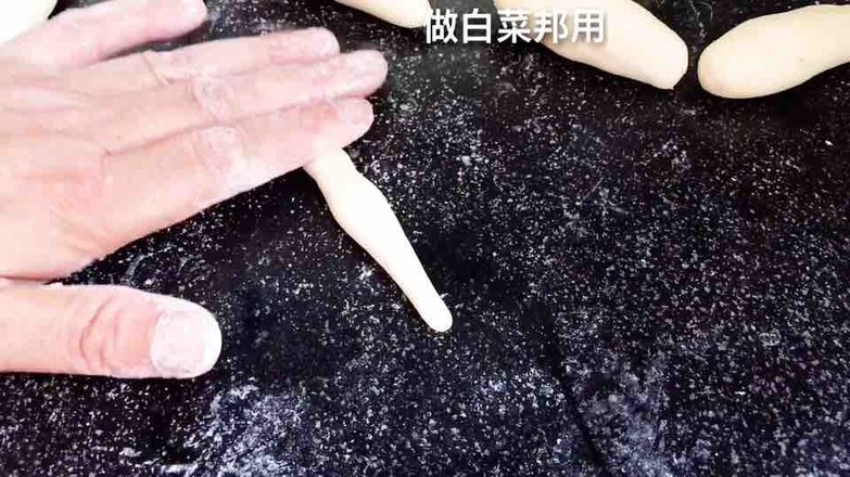 白菜（百财）馒头的做法步骤：1