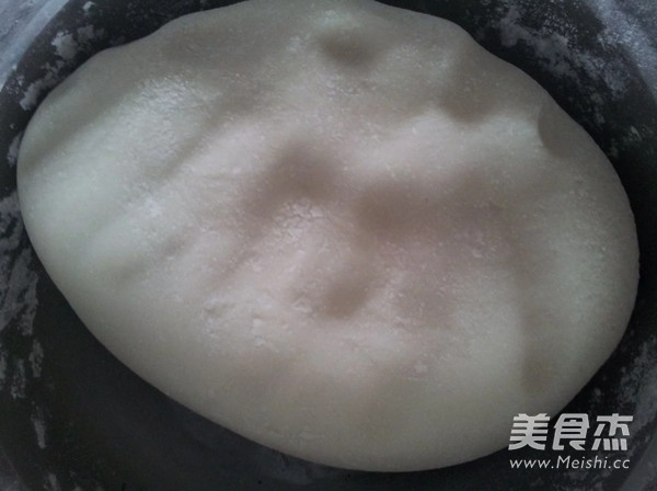 花芸豆馅的糯米饼的做法步骤：1