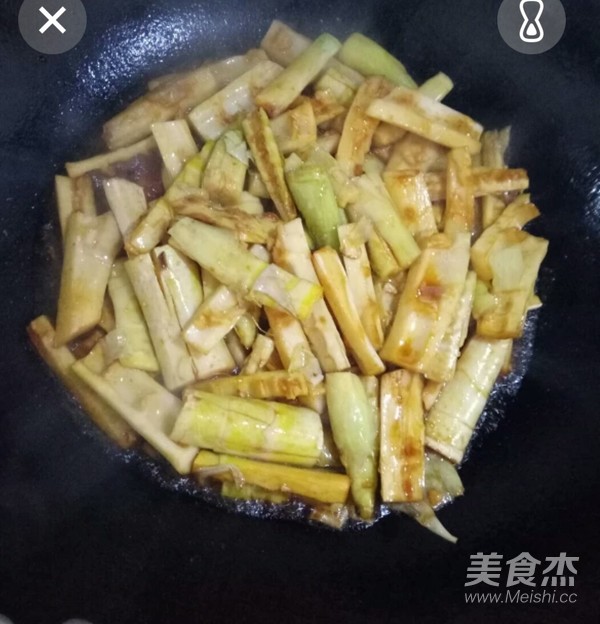 油焖春笋的做法步骤:3