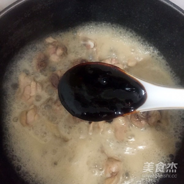 美味秘制黄焖鸡的做法步骤:7