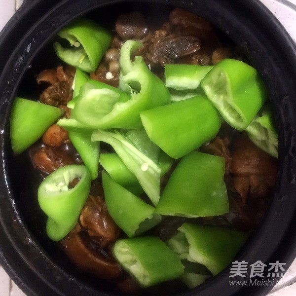 美味秘制黄焖鸡的做法步骤:9