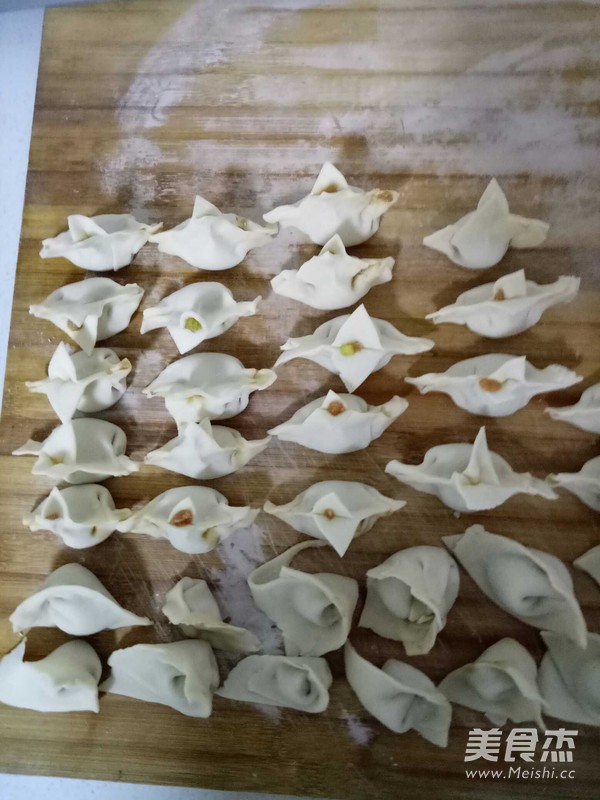 饺子的做法步骤：4