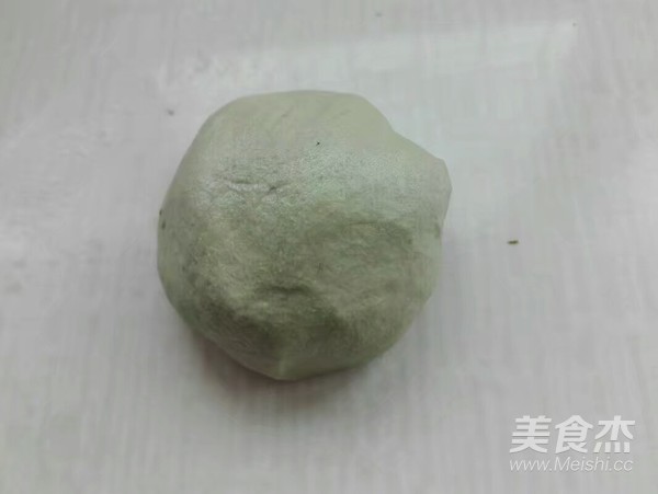 花样饺子（白菜饺子）的做法步骤：2