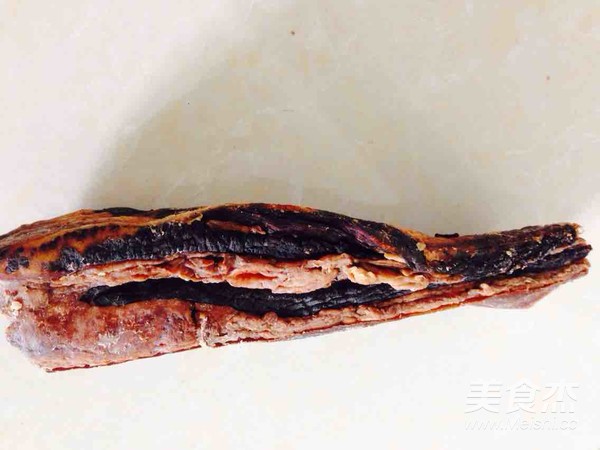 腊肉香菇包子的做法步骤：1