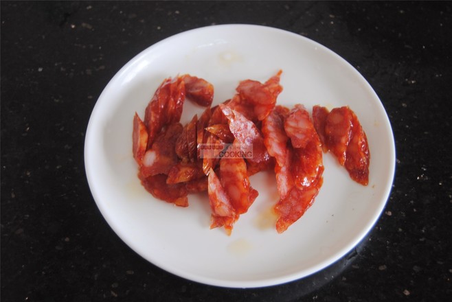 腊味煲仔饭的做法步骤:4