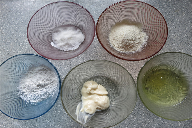 婴儿酸奶溶豆的做法步骤：1