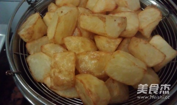 红烧土豆的做法步骤:5