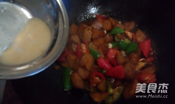红烧土豆的做法步骤:11