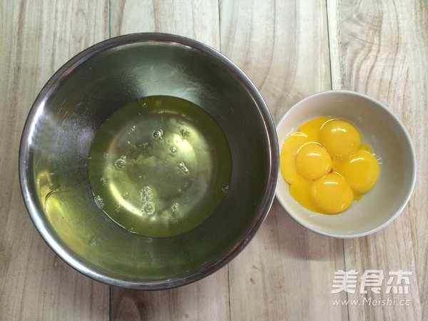 可可戚风蛋糕的做法步骤：1