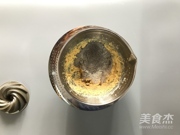 黑米旋风小蛋糕的做法步骤：8