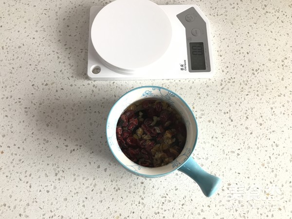 意大利圣诞面包的做法步骤：1