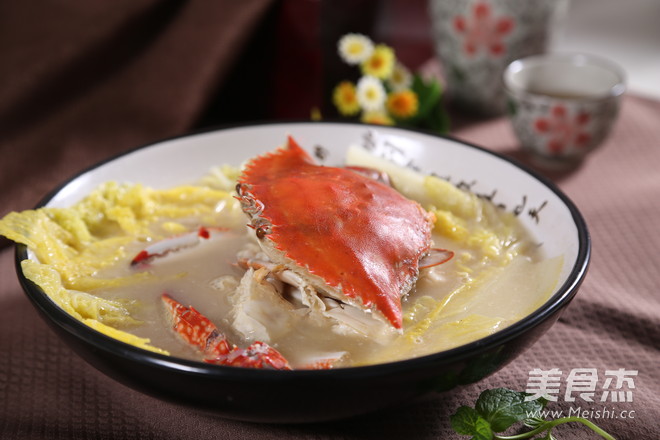 鸡汤白菜煲海蟹——捷赛私房菜的做法步骤：6