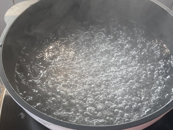 二月二吃什么?手把手教你包小馄饨,皮薄馅大超好吃的做法步骤:8