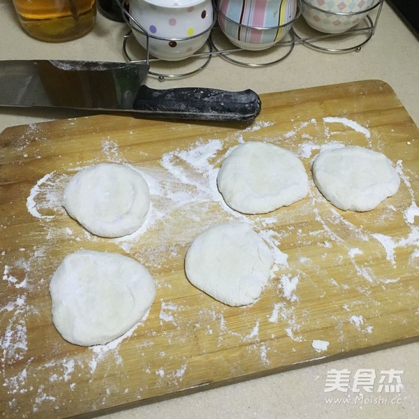 酸菜浓汤宝包子的做法步骤：5