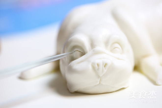 翻糖蛋糕制作—3D狗狗的做法步骤:12