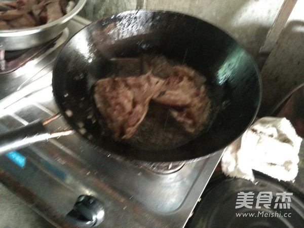 红油豆豉鱼的做法步骤：7