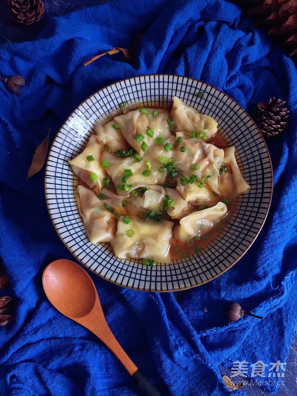 香菇鲜肉馄饨的做法步骤：15