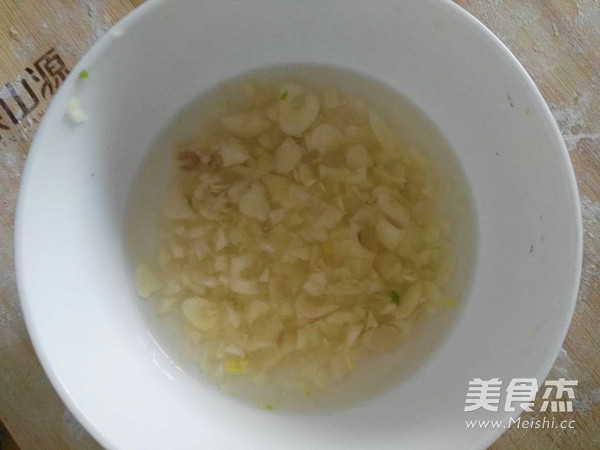 芹菜猪肉馅饺子的做法步骤：8