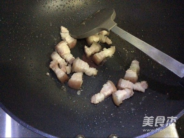 杏鲍菇红烧肉的做法步骤：7