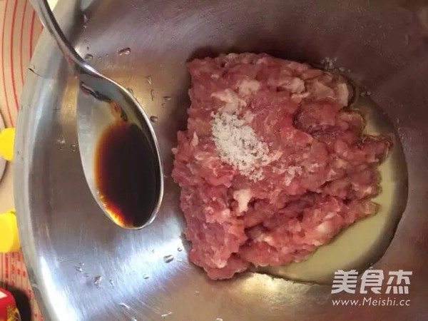 大肉包的做法步骤:10
