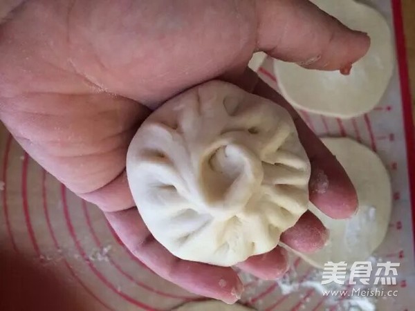 大肉包的做法步骤:21