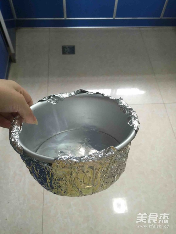 酸奶戚风蛋糕的做法步骤:10