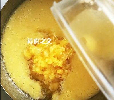春天里滴明媚,菠萝酱与菠萝酱三明治~~的做法步骤:6