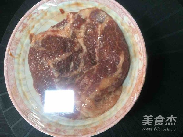 李小壮蜜汁叉烧的做法步骤：4