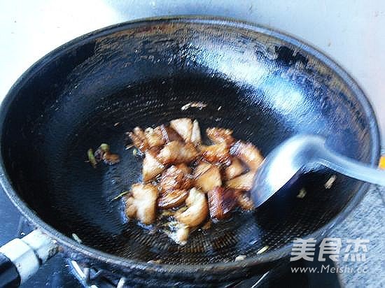 肉皮烧扁豆的做法步骤：5