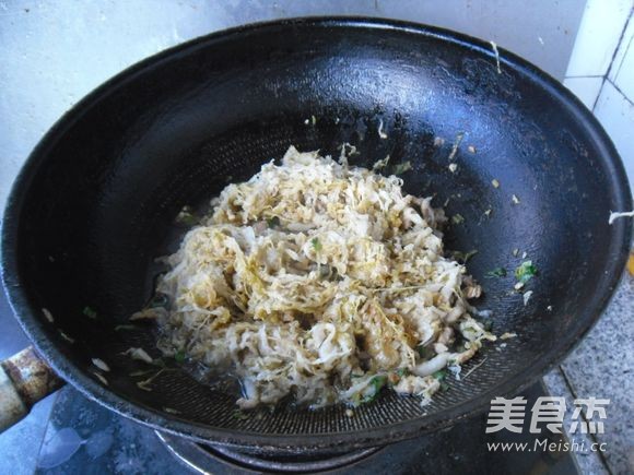 肉丝酸菜的做法步骤:7