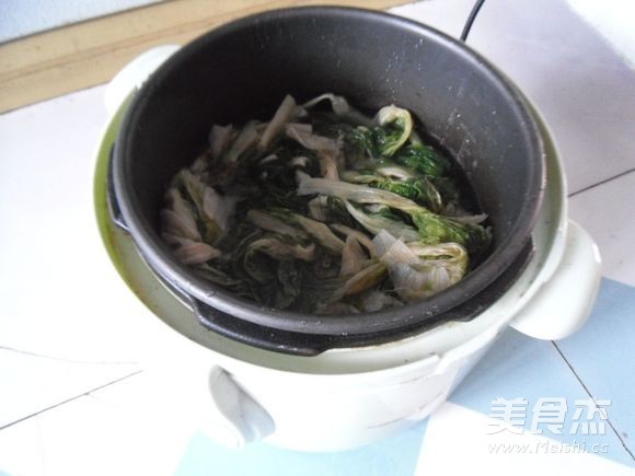 豆皮粉条干白菜的做法步骤:2