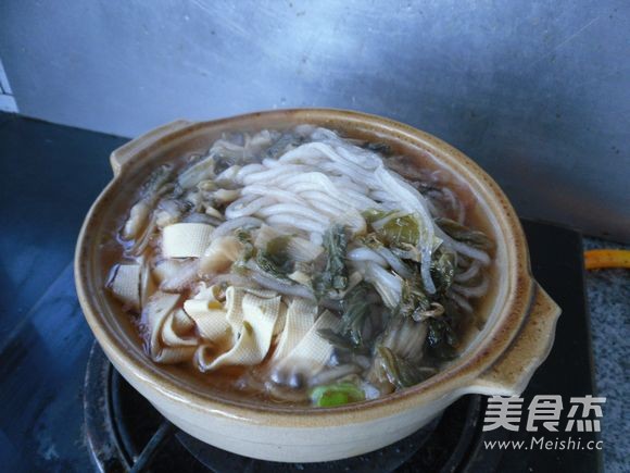 豆皮粉条干白菜的做法步骤:12
