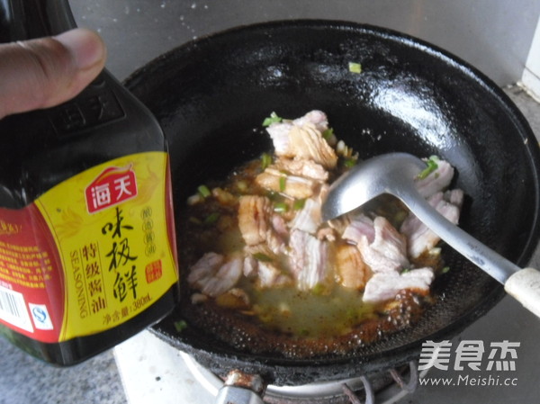 五花肉炖豆角的做法步骤：6