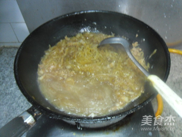 五花肉烧酸菜的做法步骤：9