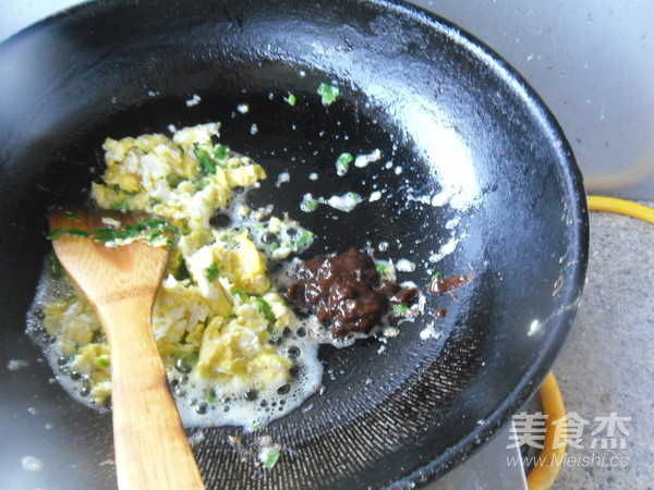 鸡蛋酱炒饭的做法步骤:6