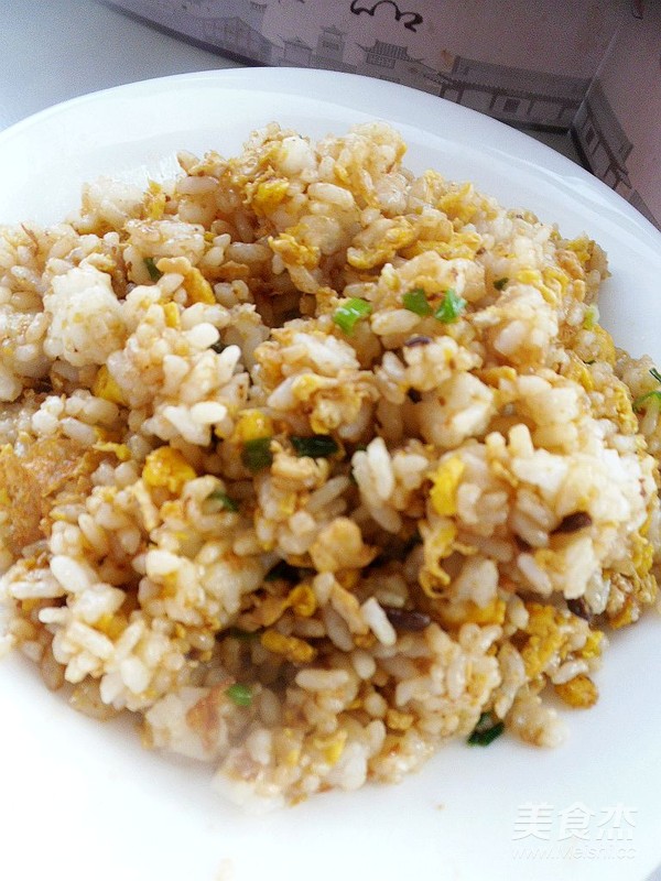 鸡蛋酱炒饭的做法步骤:11