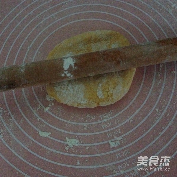 黄金米饭披萨的做法步骤:1