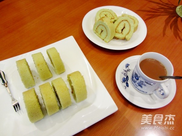 菠菜蛋糕卷的做法步骤:17