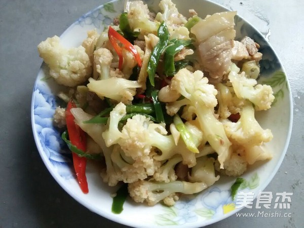 五花肉烧花菜的做法步骤:5